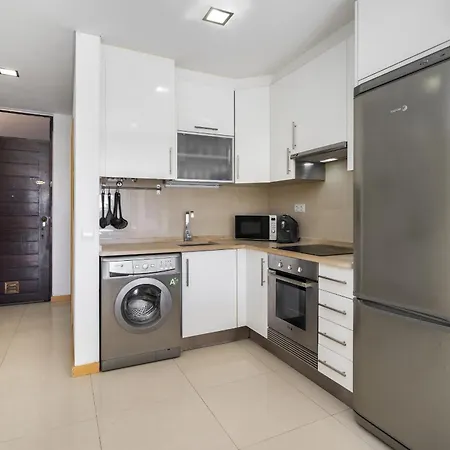 Amazing Flat In Apartment *