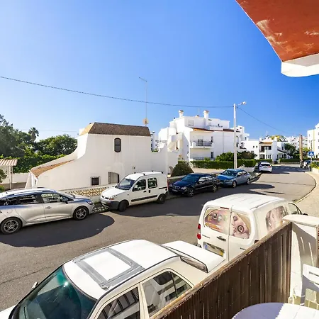 Amazing Flat In Olhos de Agua (Albufeira)